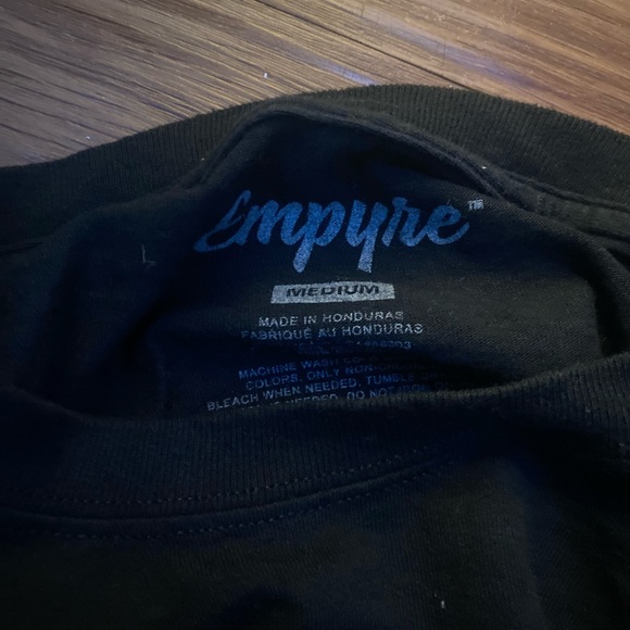 Empyre long sleeve shirt !🌹 - Picture 2 of 3